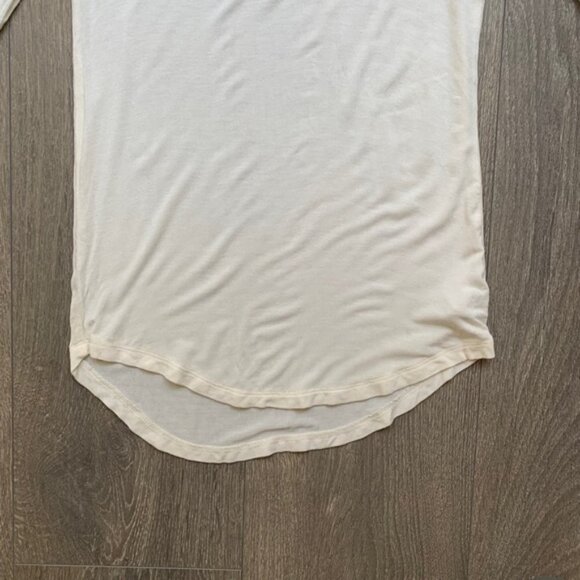 Aritzia Wilfred Top Long Sleeve Crewneck Bodycon Stretch Cream Size XS - Picture 5 of 8